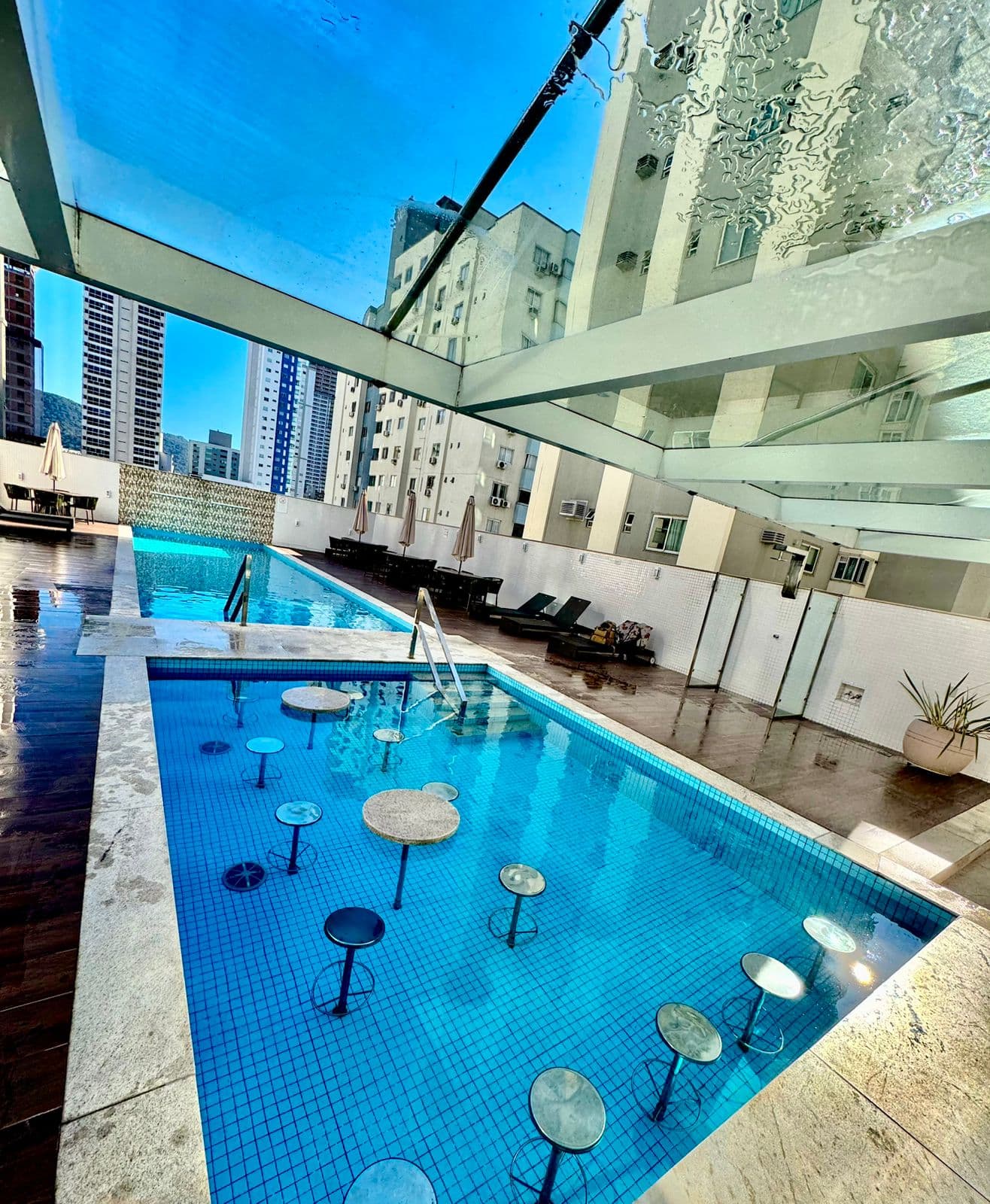Manutenção profissional de piscina